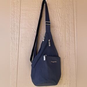 New Baggallini Navy Crossbody Bag
